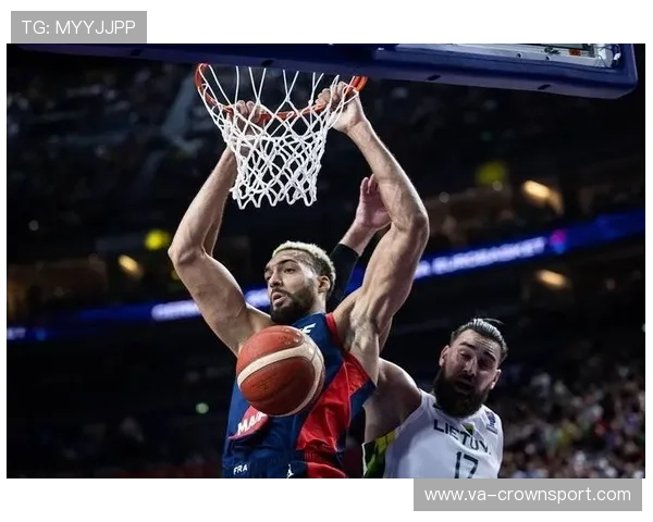 多米尼克·威尔金斯突破篮下效率提升显著 拉开与同时代锋线得分差距