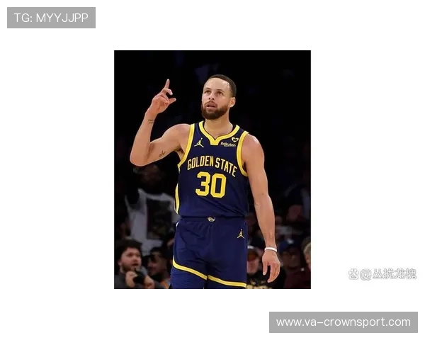 库里利用挡拆制造投篮空位 提升三分命中率显著