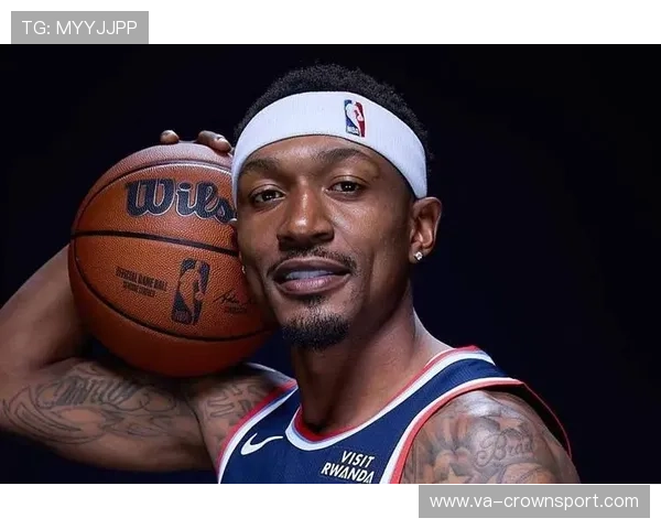 布拉德利·比尔投篮选择提升显著 拉开与队内得分手差距